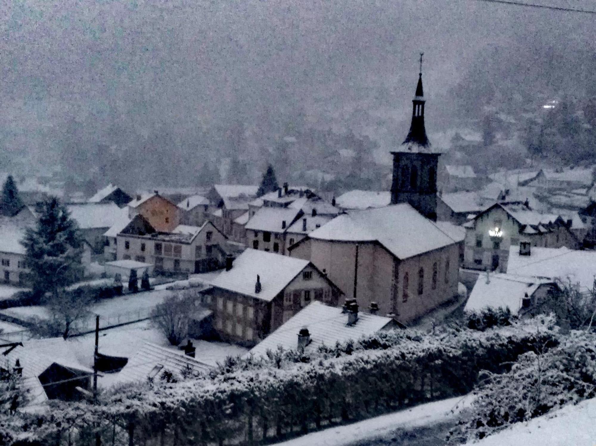 Chalet Typique Vosgien "Les Barbotines" Вантрон Экстерьер фото