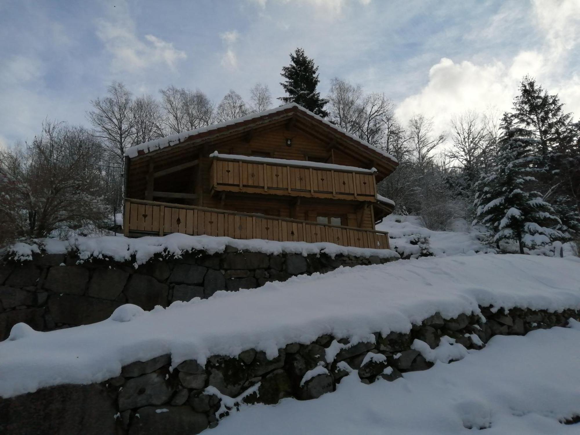 Chalet Typique Vosgien "Les Barbotines" Вантрон Экстерьер фото